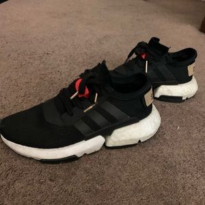 Adidas boys POD S3.1 size 3.5